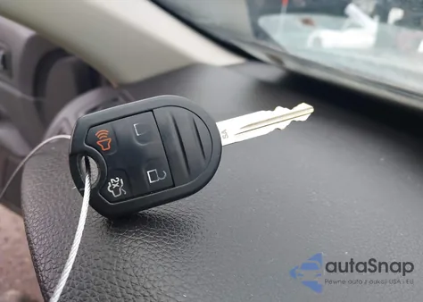 2012 Ford Fusion Se z USA, uszkodzony, nr VIN 3FAHP0HA4CR170495